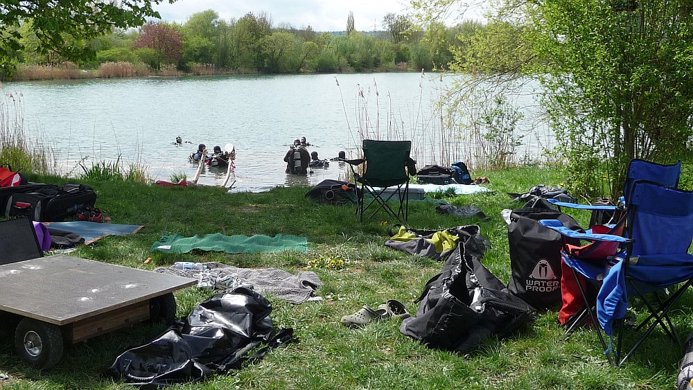 Ufer Baggersee Hirschau Taucher 